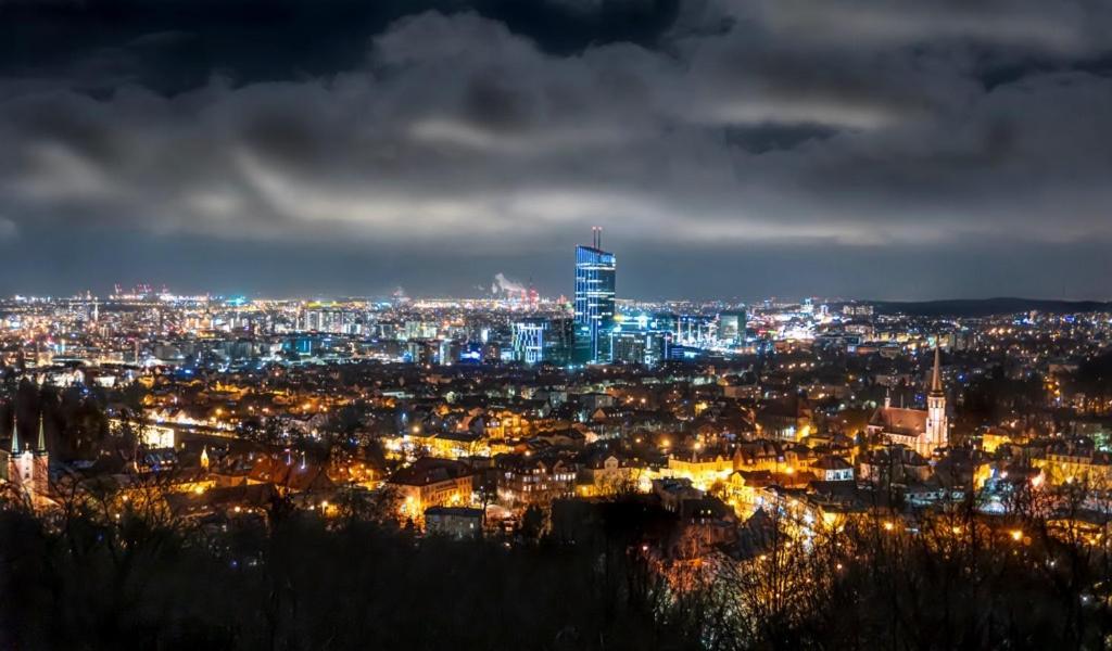 Sloneczna Kawalerka Апартаменти *